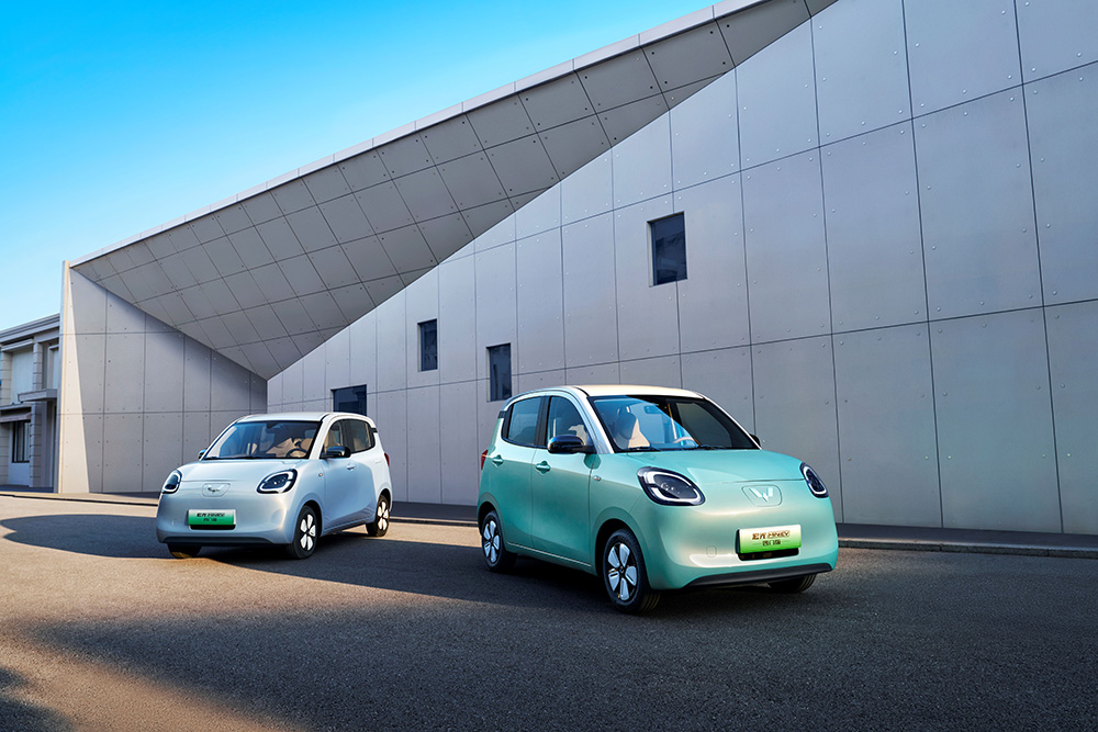 Wuling MINIEV Four Door Version.jpg