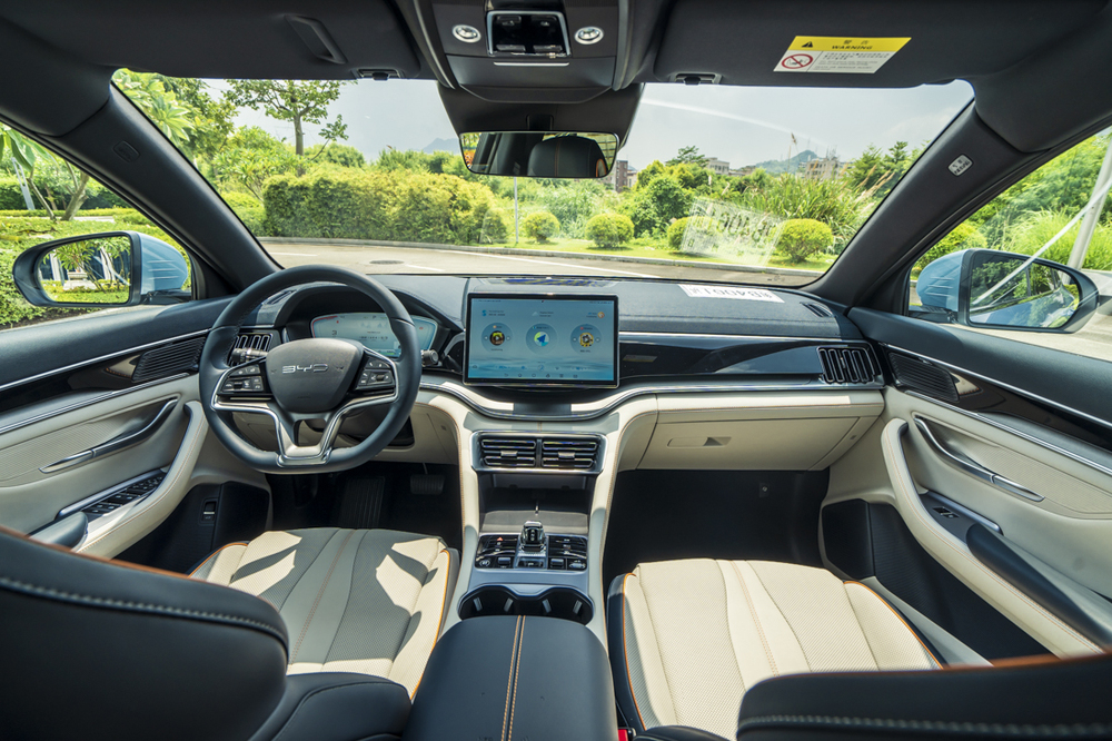 Scatola Di Controllo Centrale In ABS Per BYD Song Plus DM-i EV / Seal U / Sealion 6 (2024-2025) - Organizer Auto Con Tappetino Antiscivolo